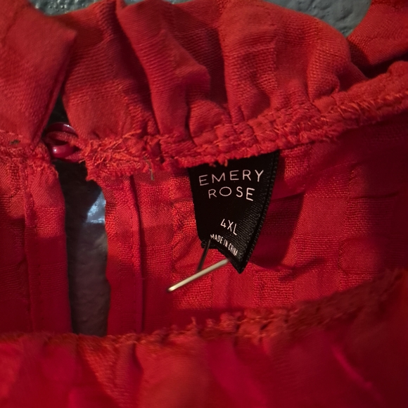 Textured Red Ruffle Sleeve Formal Dress - Picture 3 of 5